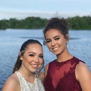 Meet your Posher, Abby